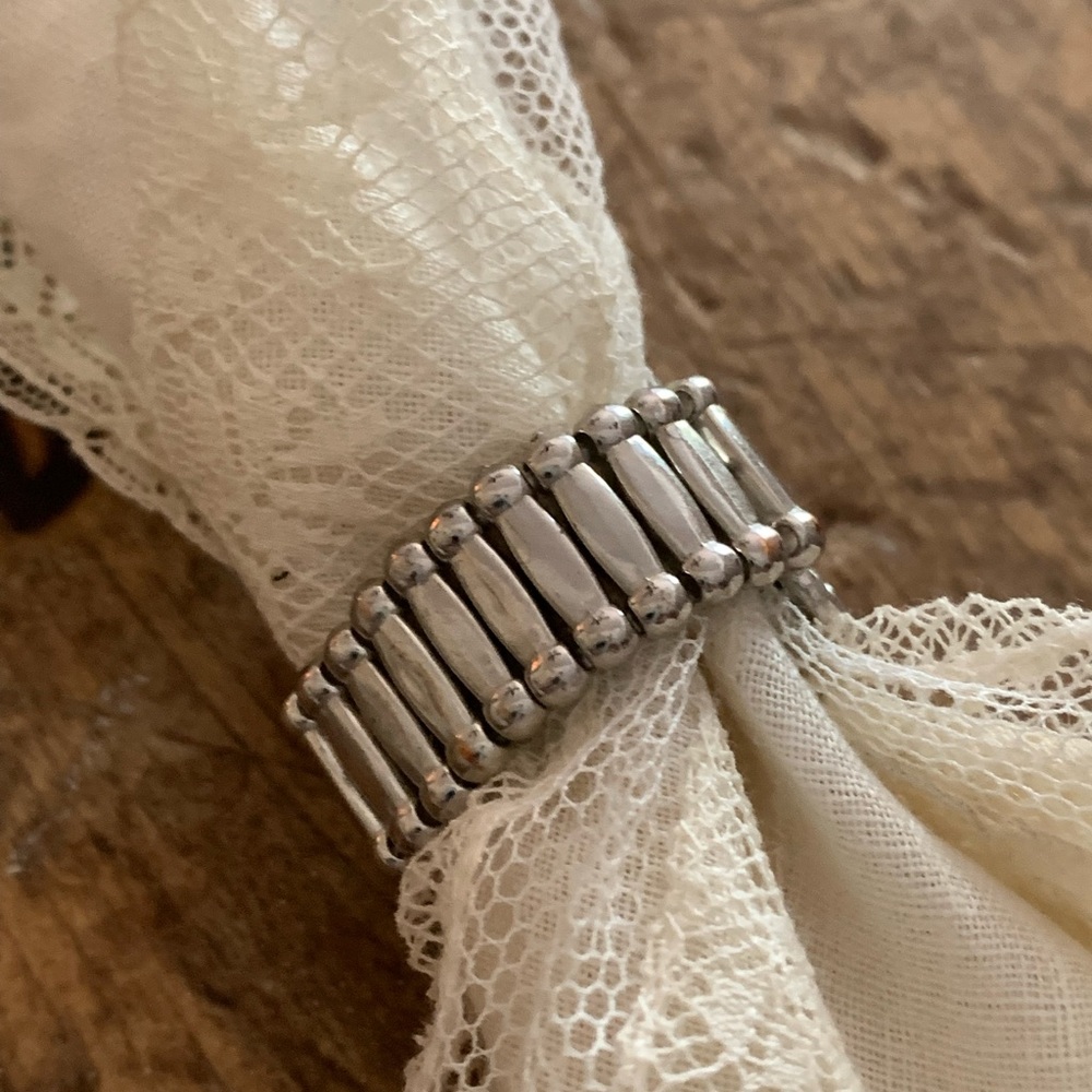Bohemian Pink Stone Silver Stretch Fashion Ring Woman’s Costume Jewelry - Picture 6 of 6